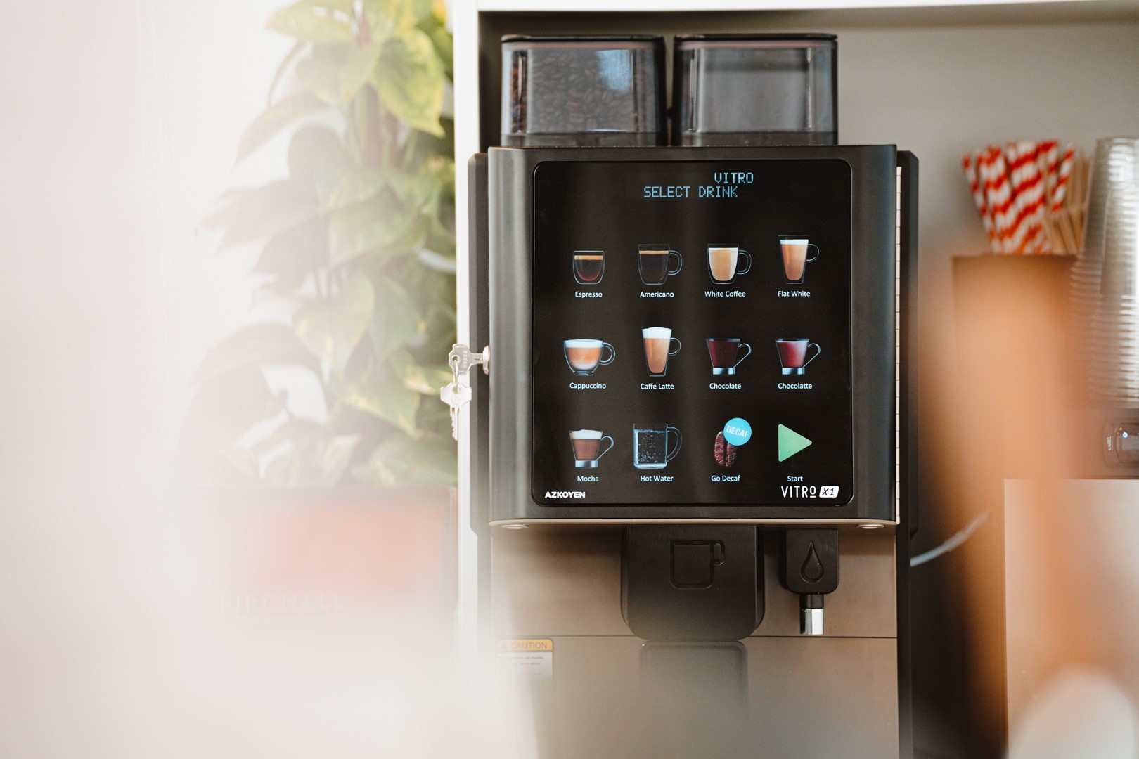 Tino 4 Instant Coffee Machine
